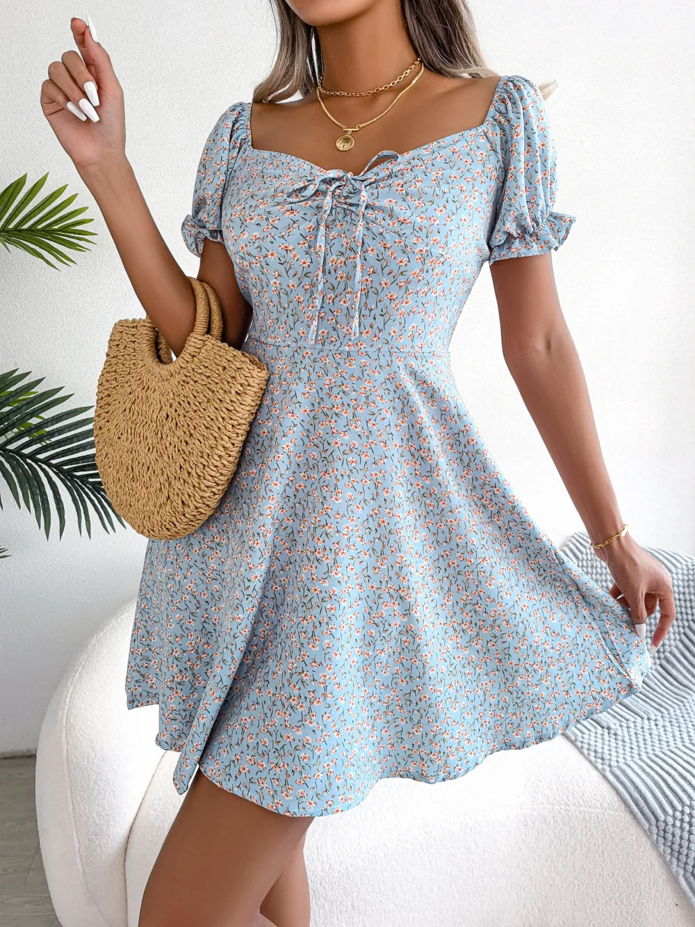 Women's Casual Short Dress A-line  V-neck Bell Sleeves Lace Floral Long Spring Summer Travel Vacation Casual Ladies Mini Dress