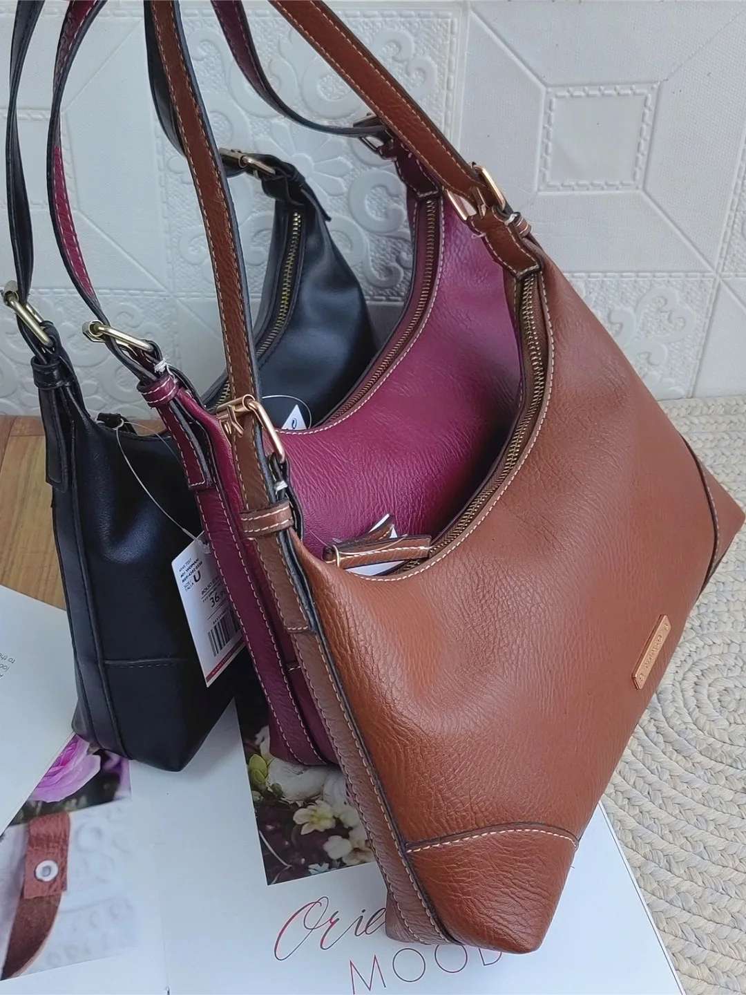 

Large Capaci Women's Single oulder Handbag Trendy Faionable Student Class Underarm Bag Versatile Commuting Bag