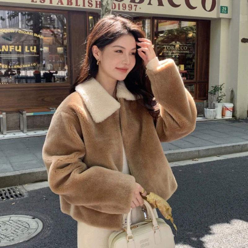 Winter Women 100% Wool Contrast Color Toka Fur Integrated Lamb Wool Coat Female Temperament Short Fur Outwear Casual Fashion Top