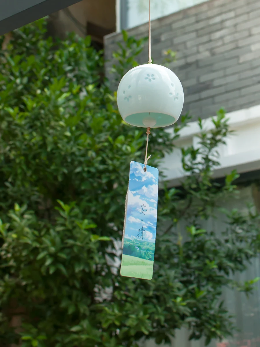 Handmade Ceramic Wind Chimes Home Decorations Japanese Style Sakura Pattern Creative Birthday Gifts for Him Or Her