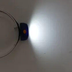 MINI faro LED COB, luz de trabajo con 3 modos de iluminación, alimentado por 3 pilas AAA, adecuado para camping, aventura, senderismo, etc.