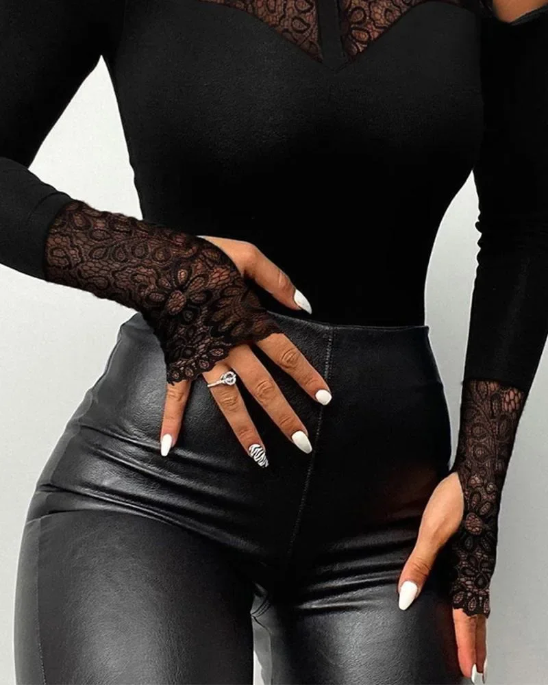 Sexy Tee Contrast Lace Cutout Long Sleeve Top Fashion Woman Shirt Spring Blouses Female Clothing  Outfits