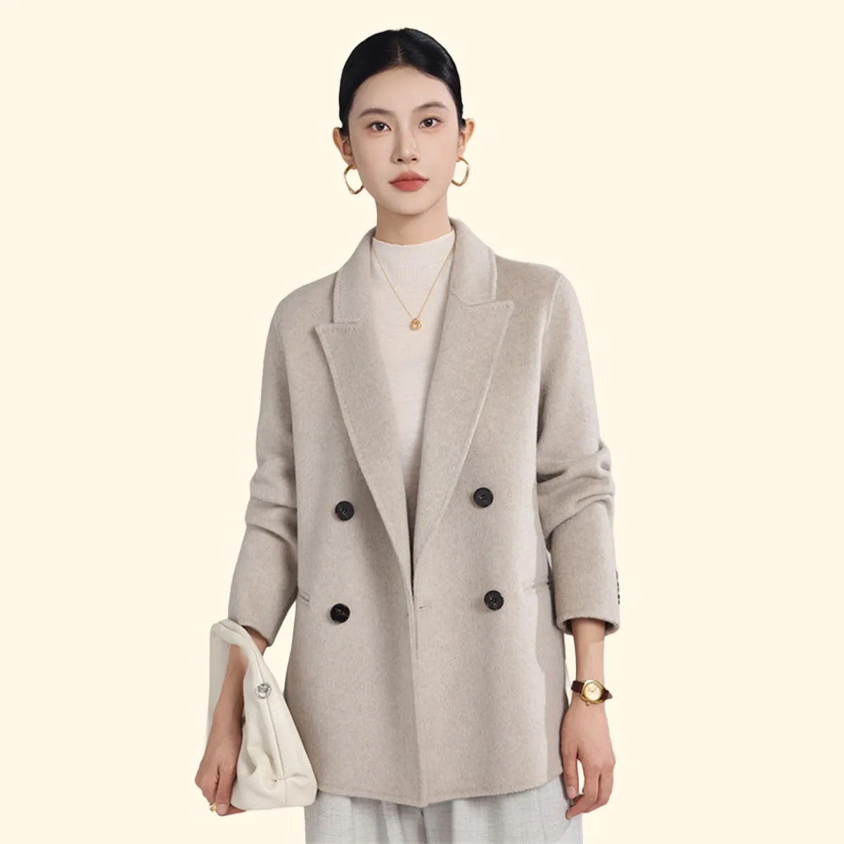 

Женский двусторонний кашемировый короткий костюм с лацканами, с острой линией плеч, идеально подходит для профессиональных поездок на работу.