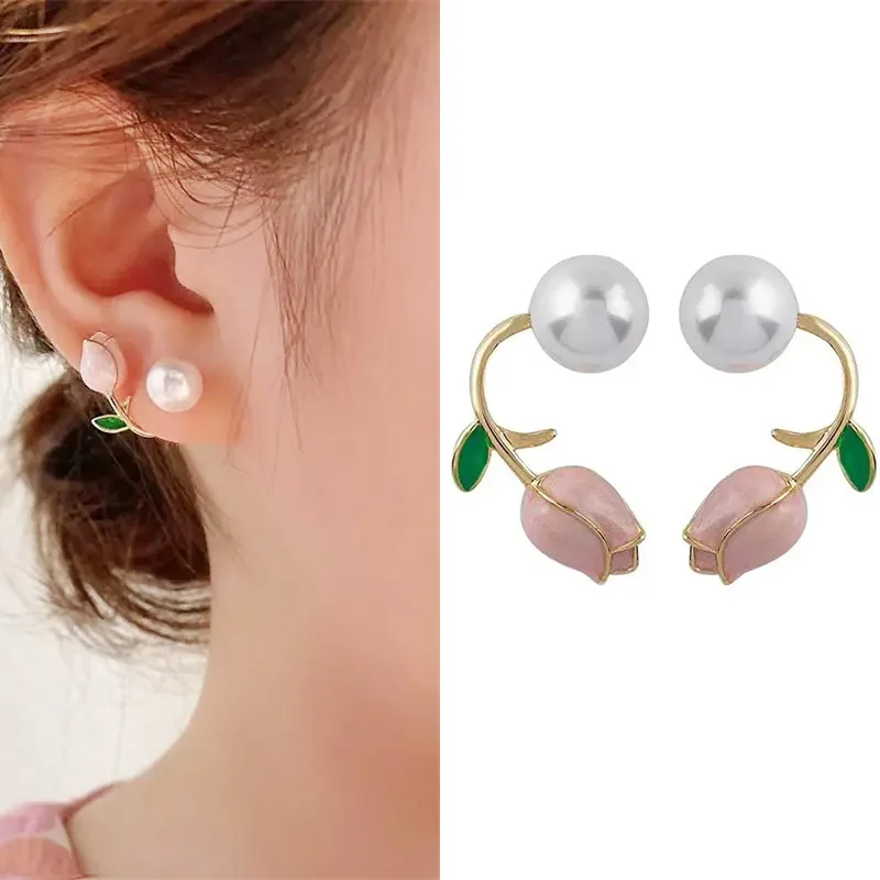Huitan Rosa Rose Simulierte Perle Ohrringe für Frauen Piercing Neu Exquisite Weibliche Blume Ohrringe Phantasie Geschenk Mode Schmuck