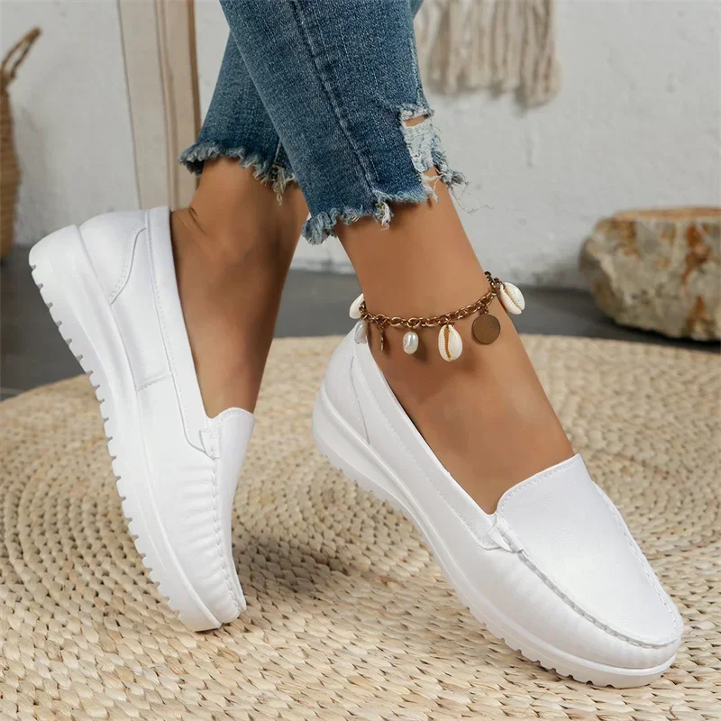 2024 New Summer Style Fashionable, Comfortable, Thick, Wear-resistant Elegant Sole Slip-on Women's Shoes, Enlarged Leather Shoes