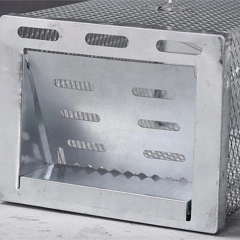 Thumbnail 4 - #20 Animal Traps Sale