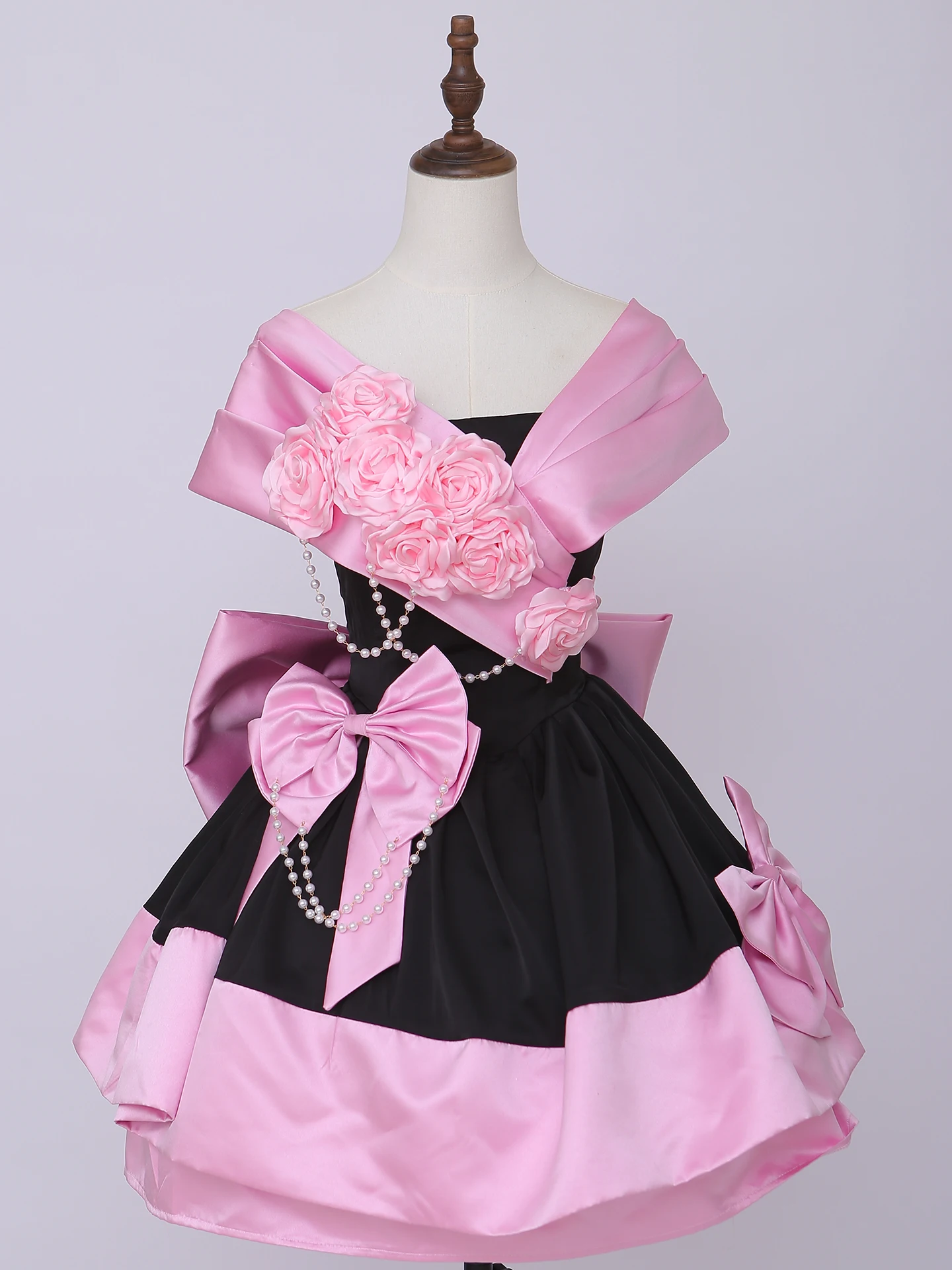 Elegante süße Prinzessin Lolita Abendkleid Off-Schulter 3D Blume Perlen Kette große Schleife Geburtstagsfeier Lolita kurzes Kleid Frauen