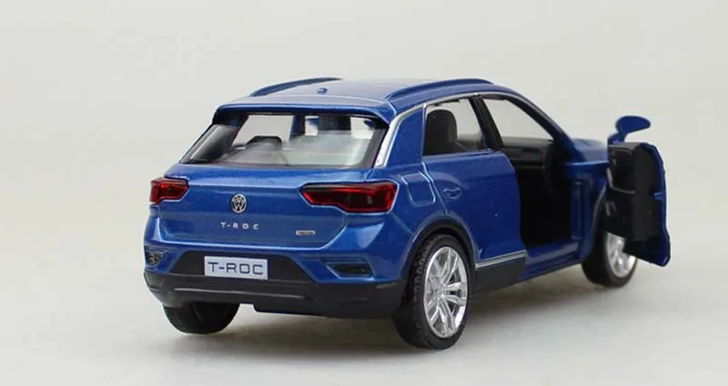 1:36 VOLKSWAGEN T-ROC SUV سبيكة نموذج لعبة سيارة 11.6 سنتيمتر ديكاست التراجع المعادن جمع الأطفال اللعب هدية F344