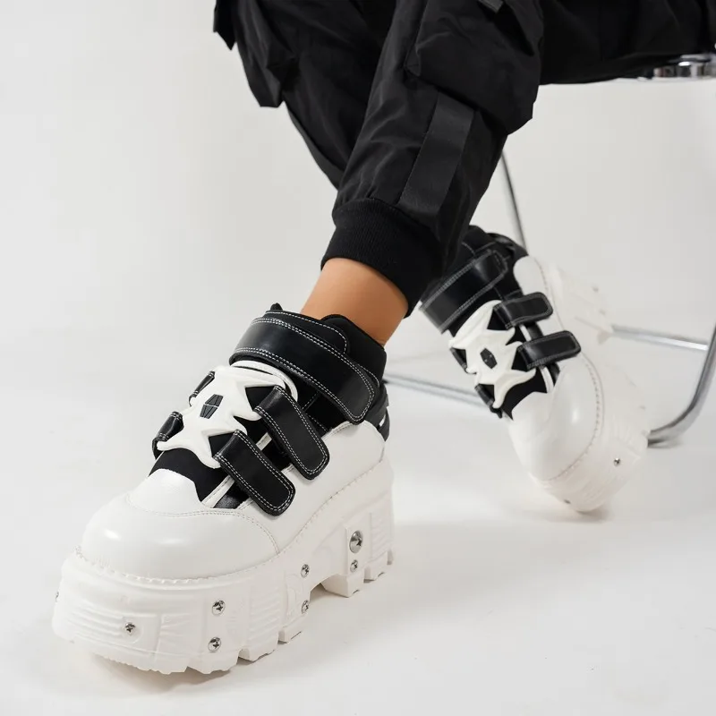 

2025 New Punk Style Women Shoes Lace-up Heel Height Platform Shoes Woman Metal Decor Woman Sneakers Ankle Boots Женские Ботинки