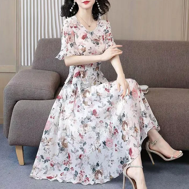 2023 New Summer Fashion and Elegant Temperament Round Neck Exquisite Print Lace Up Waist Covering Belly Casual Holiday Dress