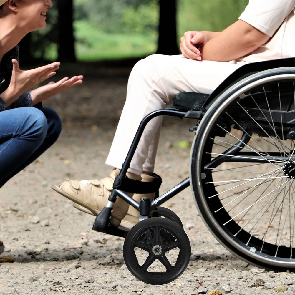 

2 комплекта передних резиновых колес для инвалидных колясок: прочные, бесшумные, износостойкие, с высокой несущей способностью, безопасные и надежные.