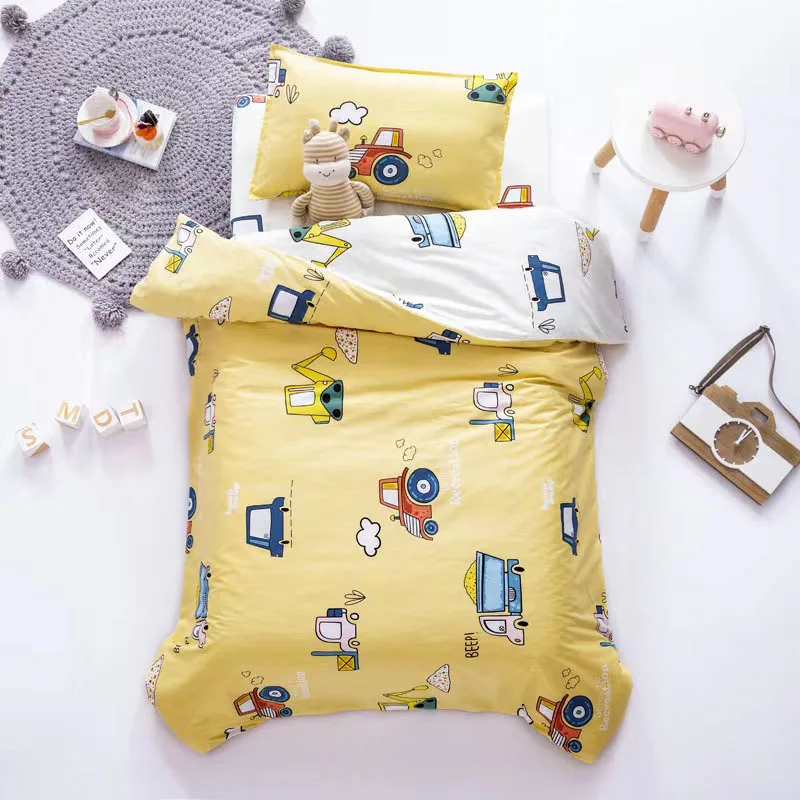 high quality 100% cotton cartoon pattern anti-static soft spring autumn quilt mattress pillow 6-piece bedding set for baby