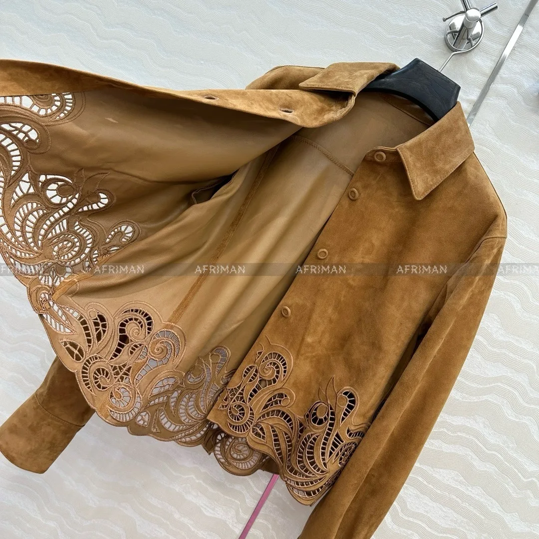 Camicia da donna in pelle di agnello scamosciata Top con decorazione ricamata scavata