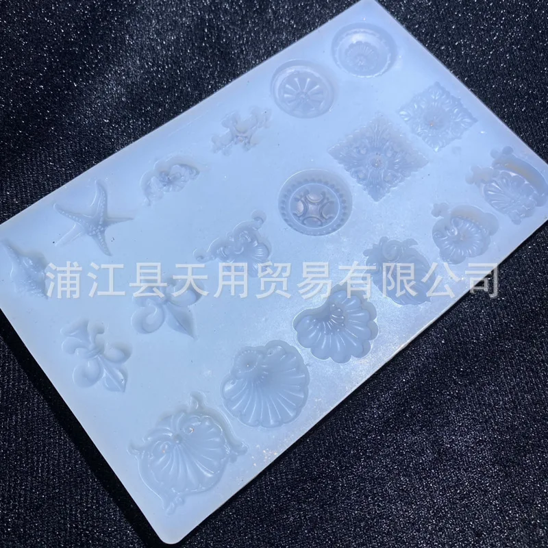 Retro Relief Totem Silicone Mold Fondant Surrounding Border Cake Decoration Tools Baking DIY Flower Mould Salt Carving Molds