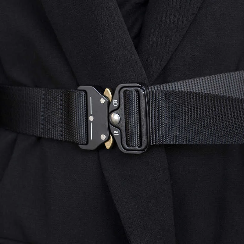 [EAM] 2024 New Spring Summer Black Ribbon Buckle Split Joint Personality Long Belt Women Fashion Tide All-match JR962