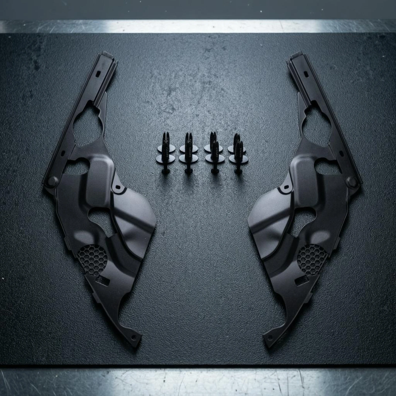 Vented Headlight Cover Plate Honeycomb Vent Snap-on Headlight Cover Plate Lamp Guard Mounting Clips for Engine Bay
