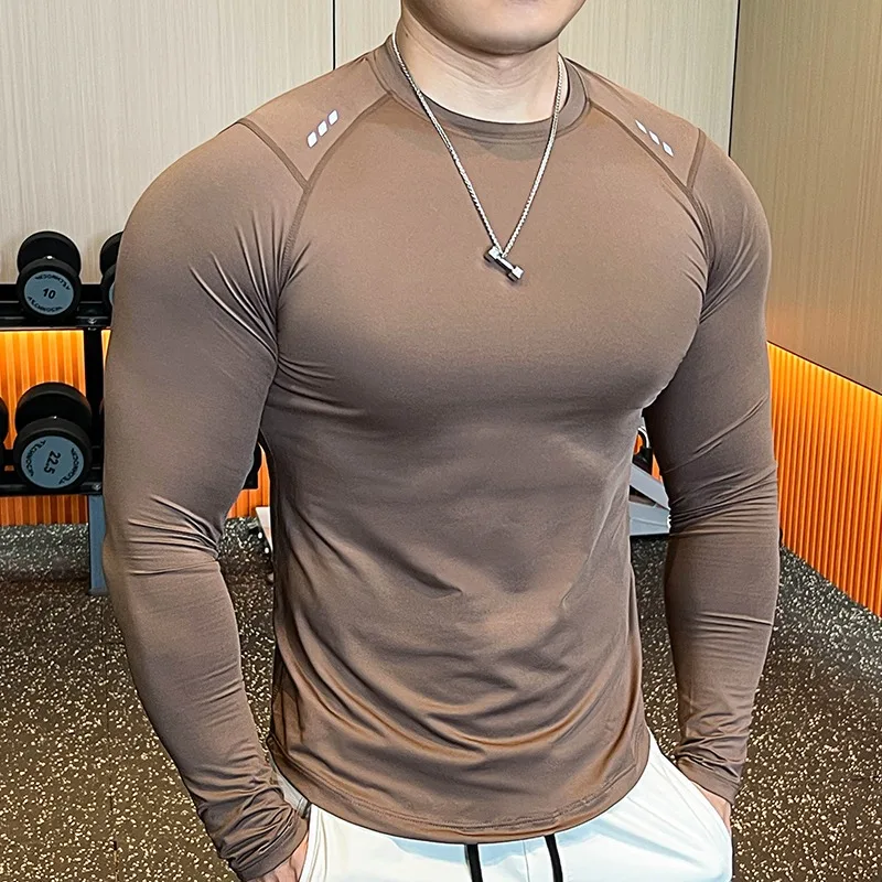 

Men Compression Running T-shirt Fitness Tight Long Sleeve Sport Shirts Training Jogging Tops Dry Fit Undershirt Gym Sportswear