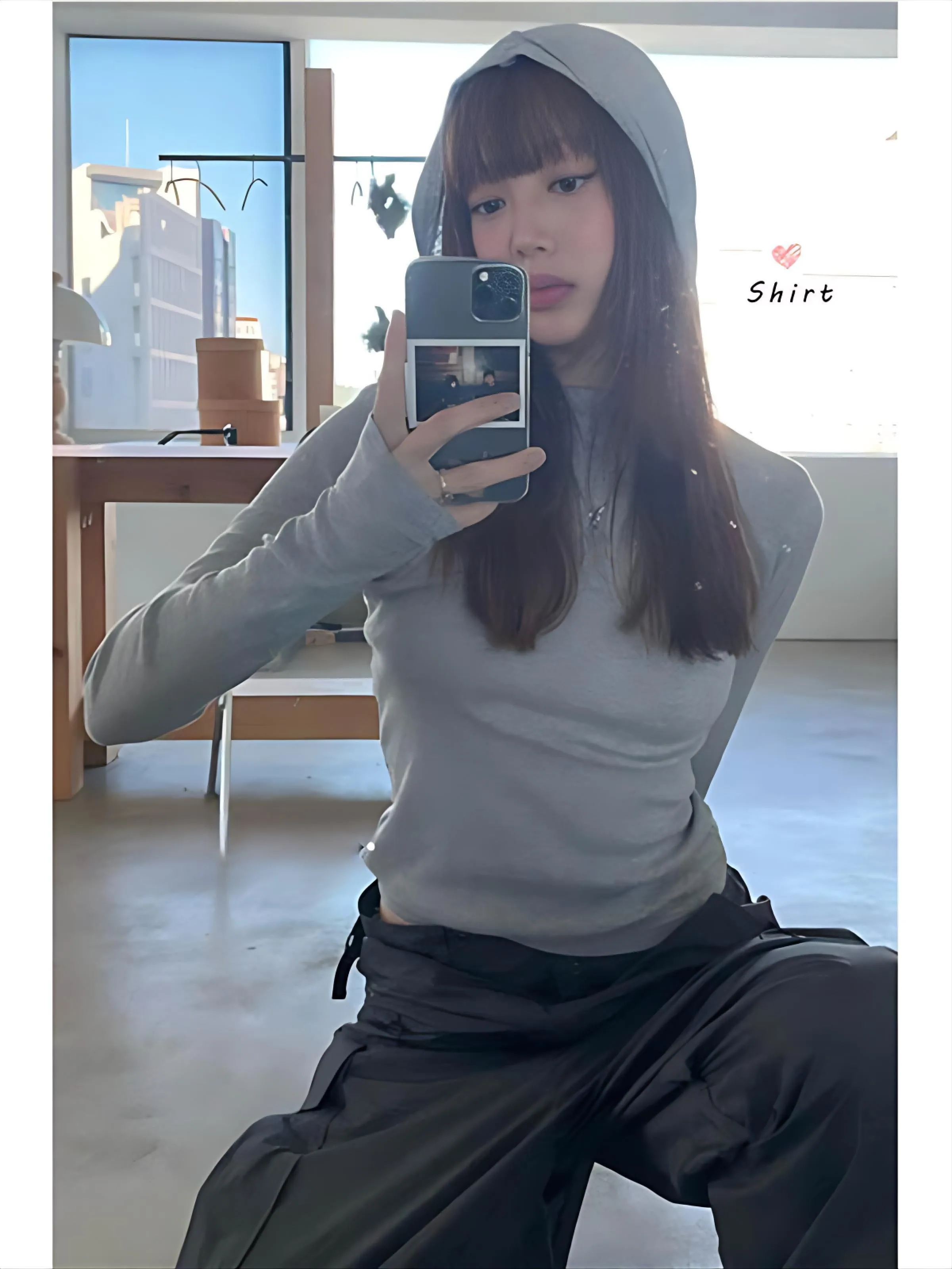 

Женские желтые футболки с длинными рукавами, асимметричные, уникального дизайна, весенние, современные, стильные, качественные, свободного кроя, с декоративной отделкой