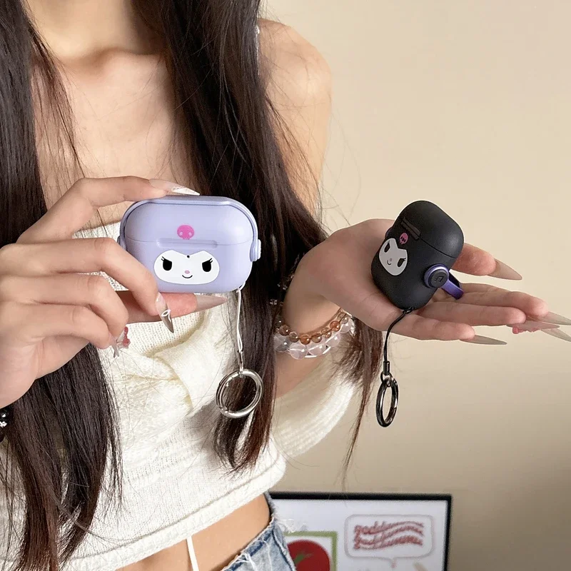 น่ารักการ์ตูน Sanrio Kuromi หูฟังสําหรับ Airpods 1 2 3 4 Pro 2 ชุดหูฟังไร้สายบลูทูธป้องกันพร้อม Carabiner