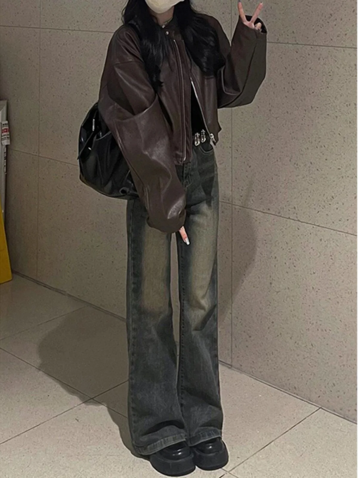 

Men's American Retro Straight Leg Jeans Spring Faionable Cleanfit Bell Bot Low Waist Zipper Fly Casual Youth Trend