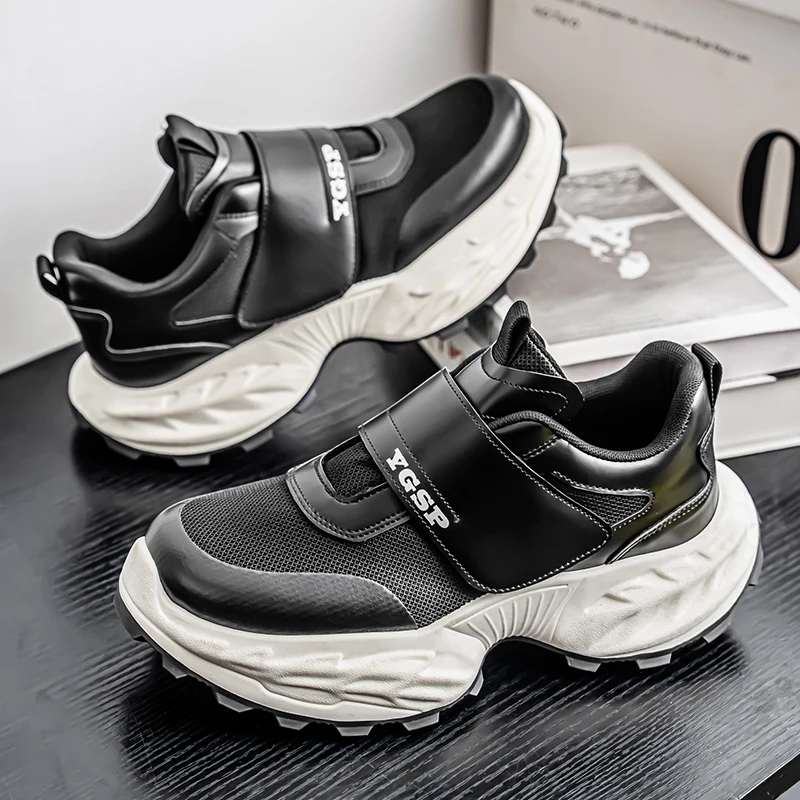 

Мужская спортивная обувь с сеткой на липучке, нишевые туфли на толстой подошве в гонконгском стиле, классная и повседневная мужская обувь.