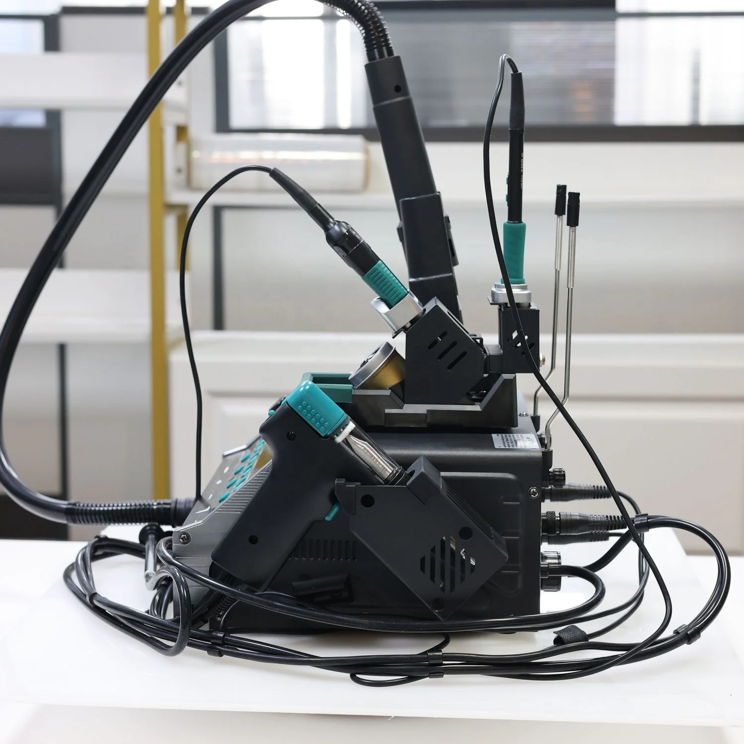 YIHUA-948D IV 5-in-1 Soldering Station Hot Air Gun Tweezers Desoldering Pump Vacuum Pen Phone Motherboard Repair