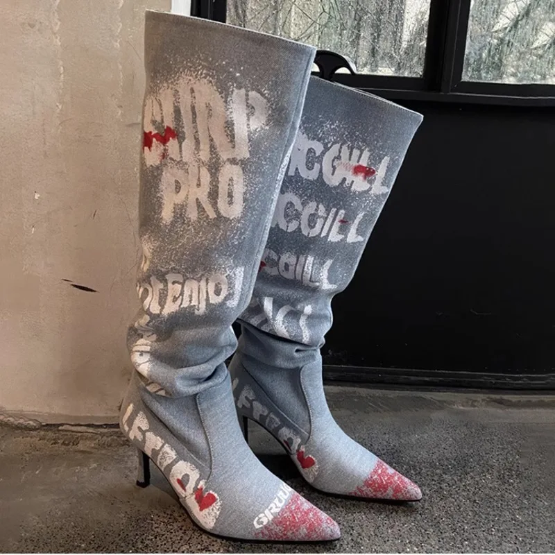 

Street Fashion 7cm Thin Heel Graffiti Folded Black Denim Boots Color Printing Retro Pointed Western Cowboy Women's Boots 35-39