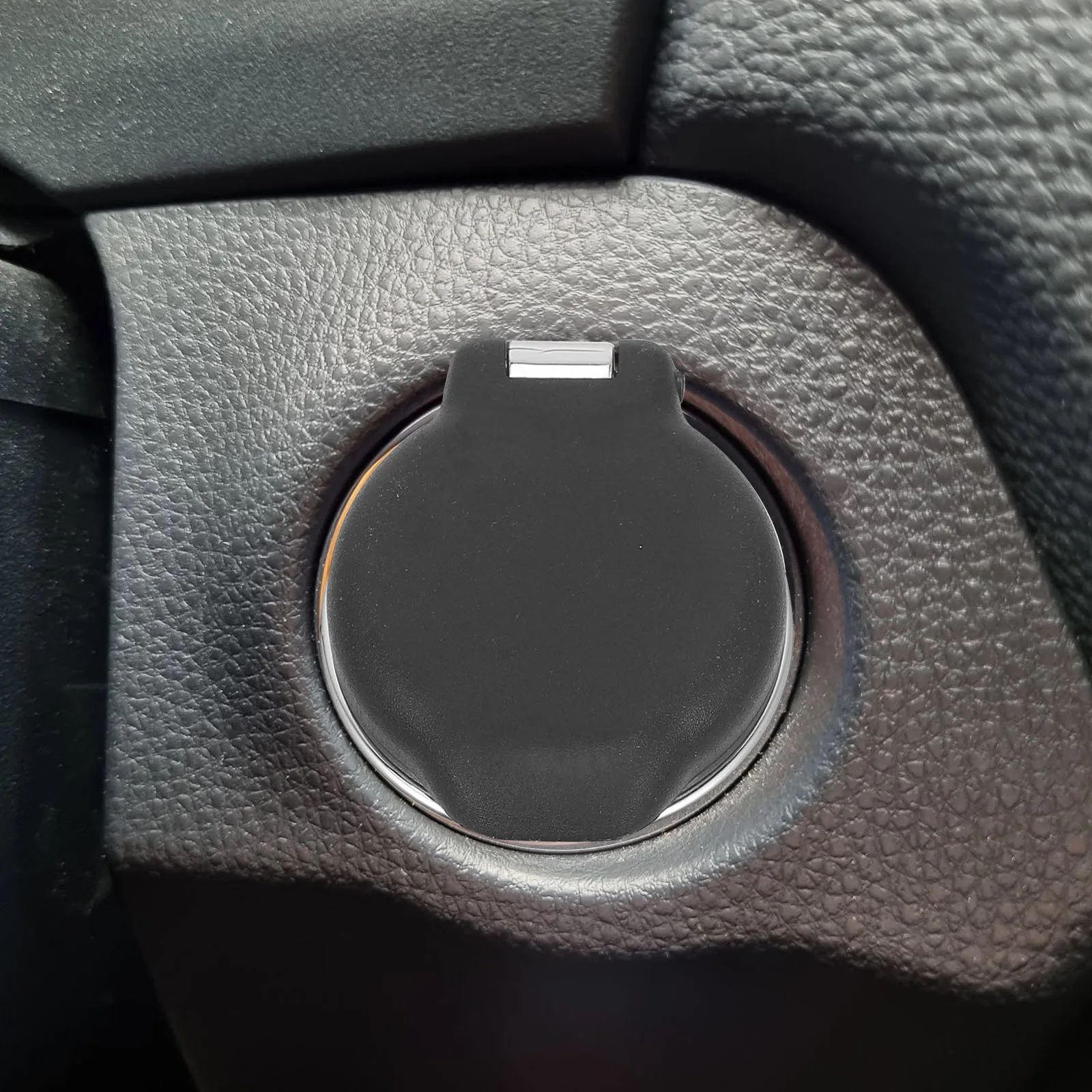 

2Pcs Power Socket Cover Car Lighter Plug Dust Proof Cap for Cigarette Lighter Protection Automotive Accessories