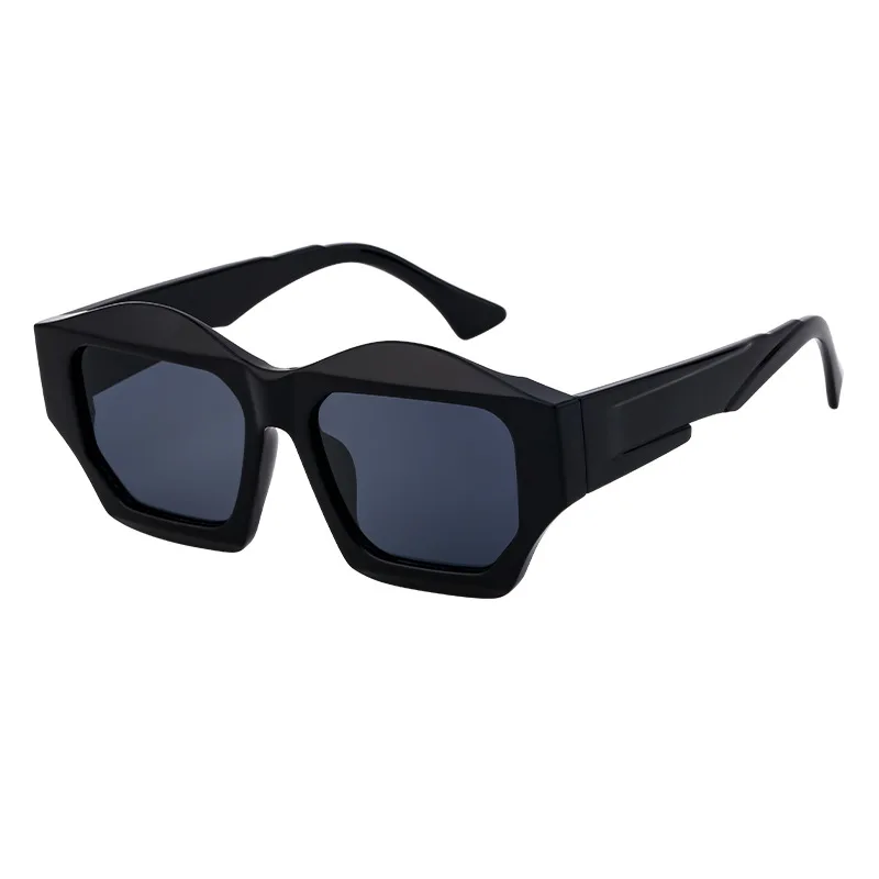 WF-86087 Fashionable Square Frame Sunglasses for UV Protection while Driving