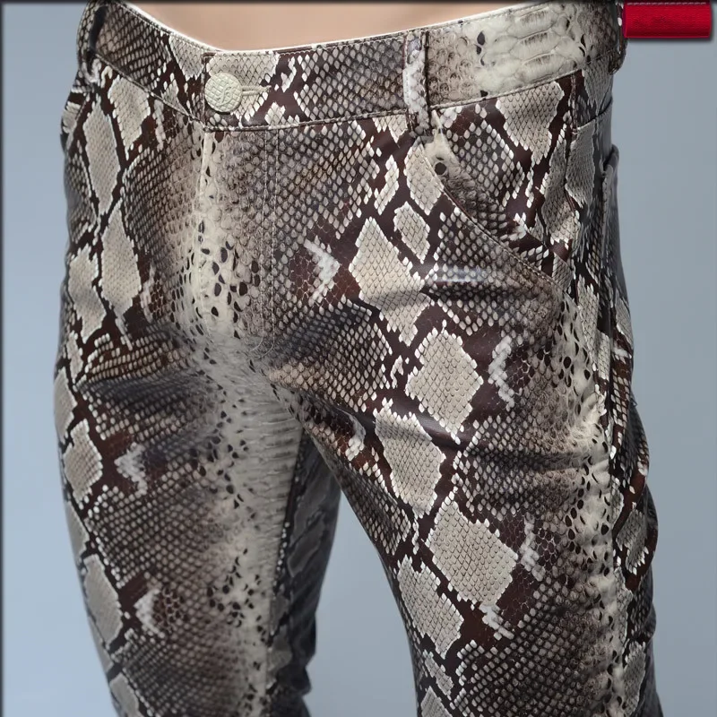 2024 Mode Mannen Slanke Faux Python Slangenprint Leren Broek Mannen Persoonlijkheid Pu Lederen Broek Chandal Mannelijke Hoge Kwaliteit