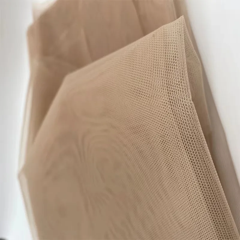 1 Yard Unsichtbares Spitzennetz für Perückenherstellung Koreanische Spitze HD-300 4 # Perückenherstellungsnetz Haarnetz – Detail 1