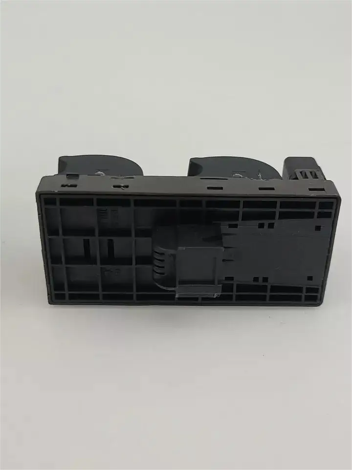 8E0959851 8E0959851D5PR 8E0959851D 8E09598515PR 8E0959851B5PR  Accessory switch for Volkswagen Audi