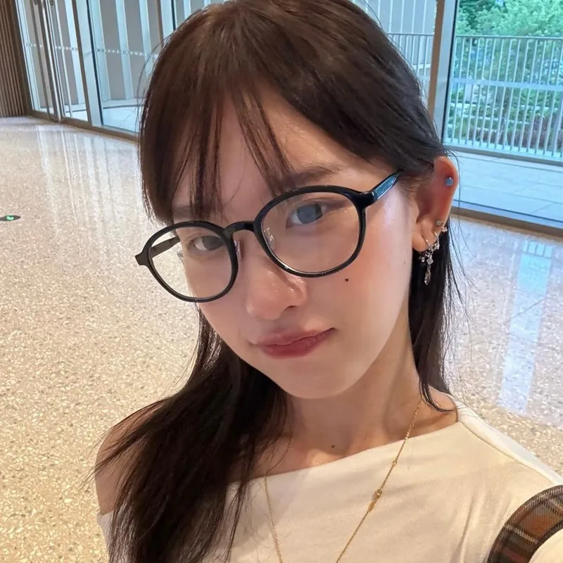 كوريا الخفيفة المضادة للضوء الأزرق نظارات النساء لا ماكياج عادي نظارات الرجال المتناقضة لطيف نظارات الكمبيوتر الزخرفية #3