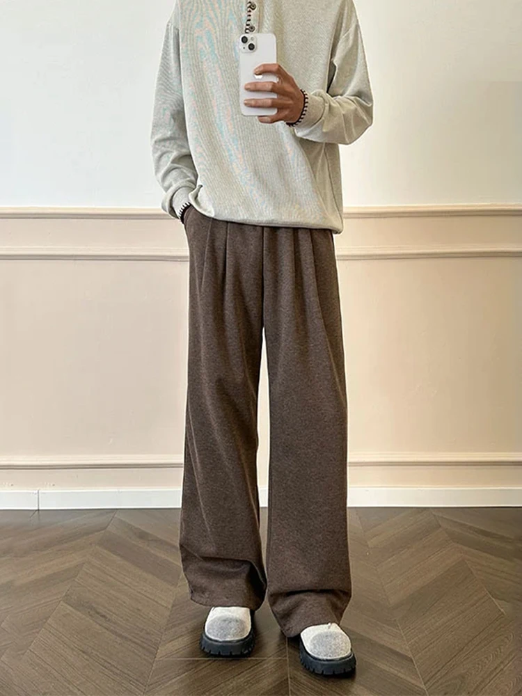 

Brown Men's Winter Fce Lined Casual Pants Draped Folded Heavy Sweatpants Wide Leg Straight Cut Loose Fit Trousers