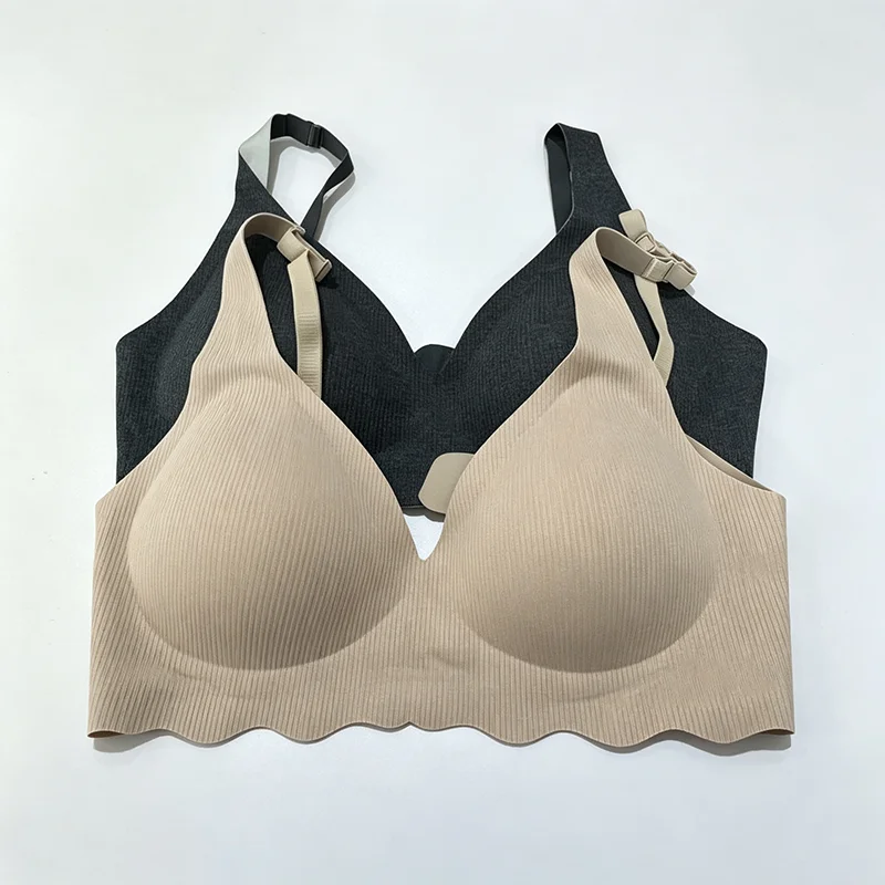 Seamless Women's Bra Small Chest Big Hollow Design Underwear Support Non-removable Semi-fixed Cup One Piece Striped Thin Bra ﻿