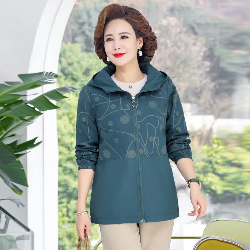 Klassische Outdoor-Kapuzenjacke, Herbst, Übergröße, neue Jacke, Damen, bedruckt, modische Straßenjacke mittleren Alters