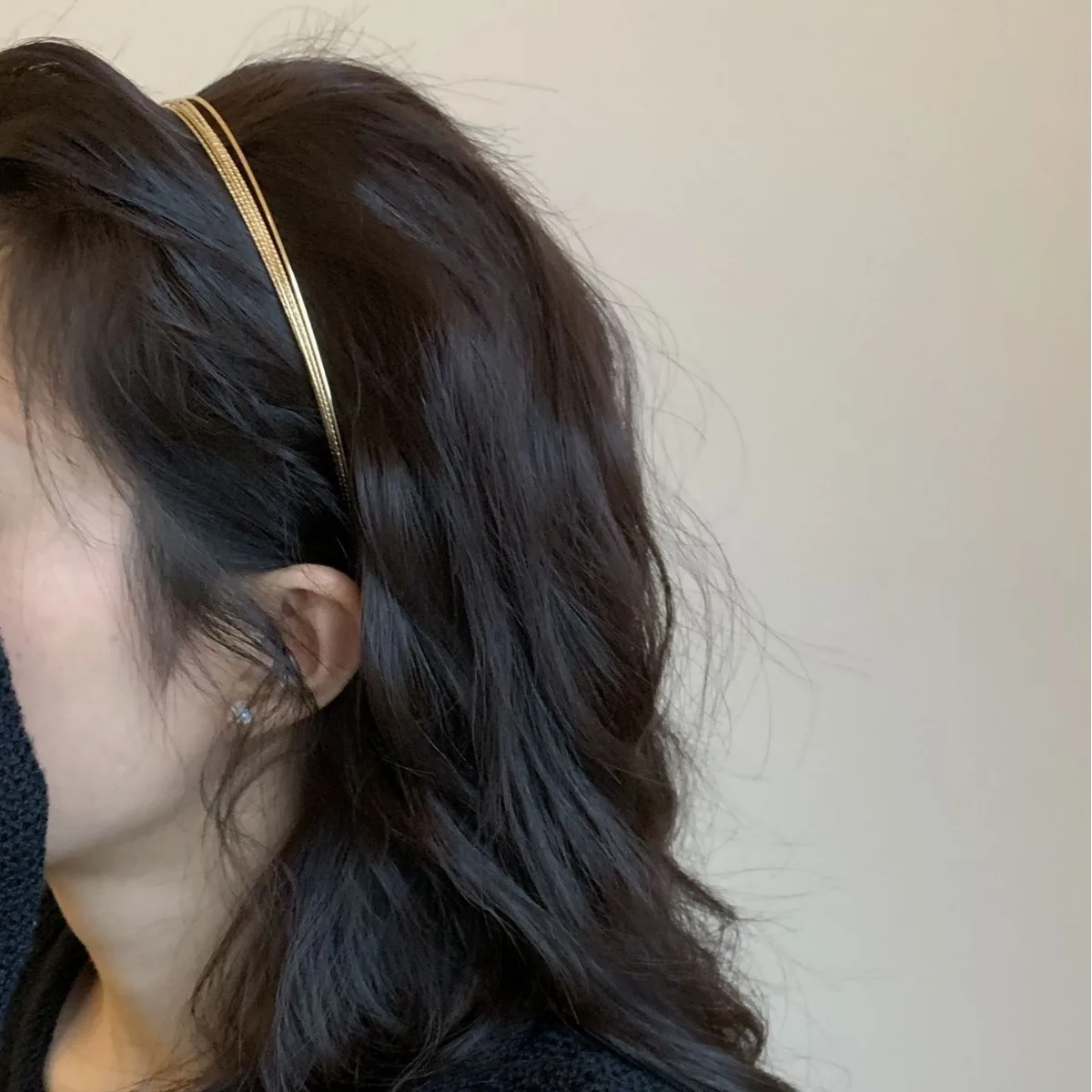 

Регулируемая металлическая повязка на голову, удобная легкая многослойная повязка для волос для женщин, нескользящий элегантный аксессуар для волос, подарок