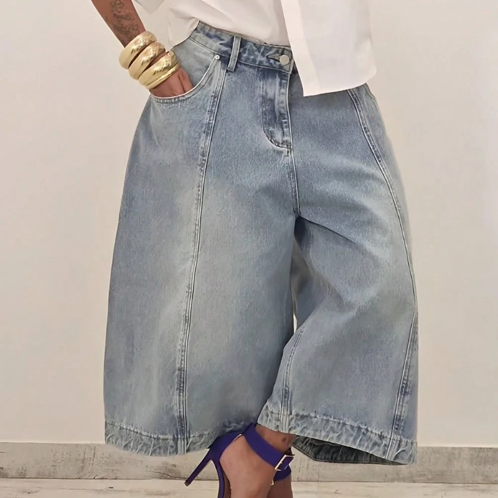 Women Plus Size Light Wash Denim Culottes High Waist Wide Leg Cropped Jeans Loose Baggy Midi Denim Capri Pants Casual Trousers