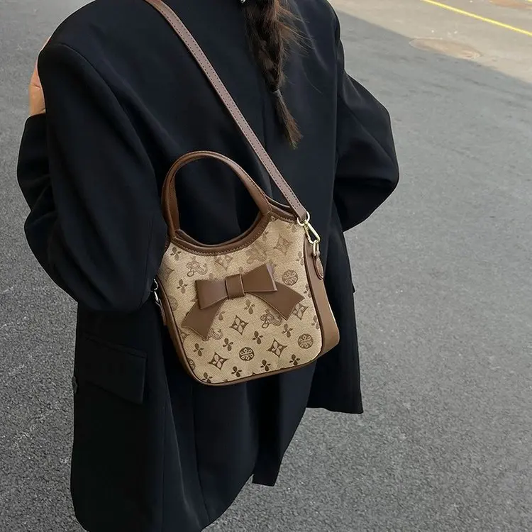 

Сумка через плечо с монограммой, 2022, женский кошелек на плечо с широким ремешком, винтажная сумка-тоут с верхней ручкой, модная сумка «день-ночь», роскошная сумка на слинге ​