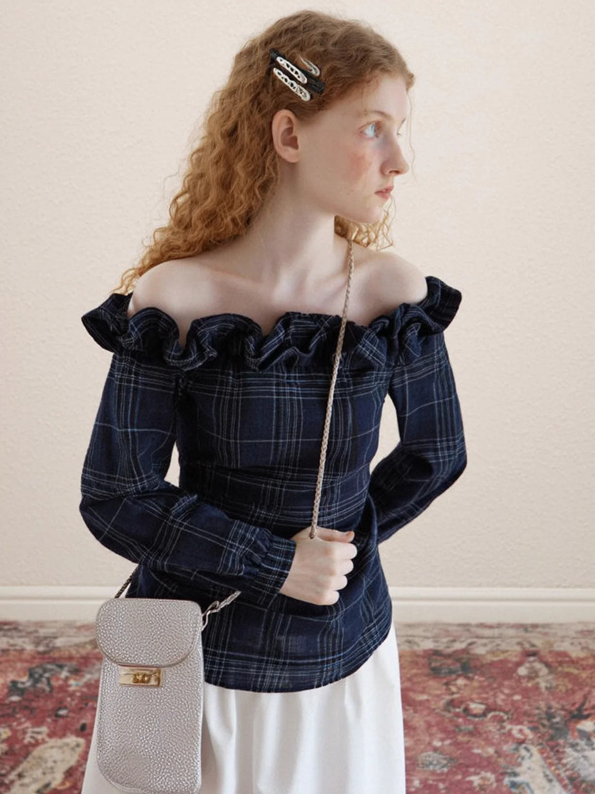 

ZhuoZhi Long Sve футболка с воротником нестандартной формы в клетку, тонкий топ на одно плечо, французский облегающий повседневный топ, повседневная одежда для женщин