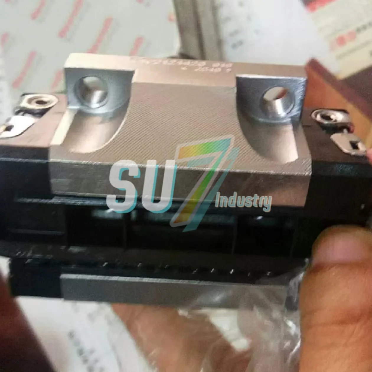 R165129420 محمل كروي جديد في المستودع