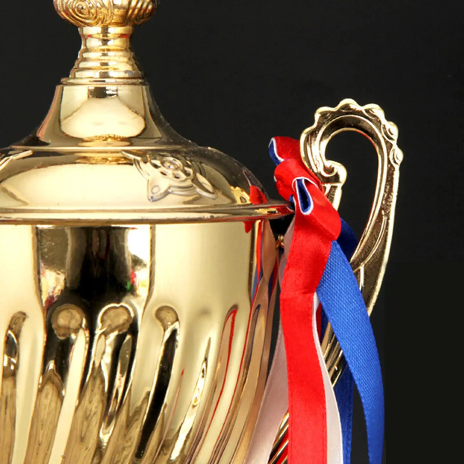 Award Trophy Decorations First Place Trophies Event Props Prizes for Event Soccer Football League Match Classroom Celebration