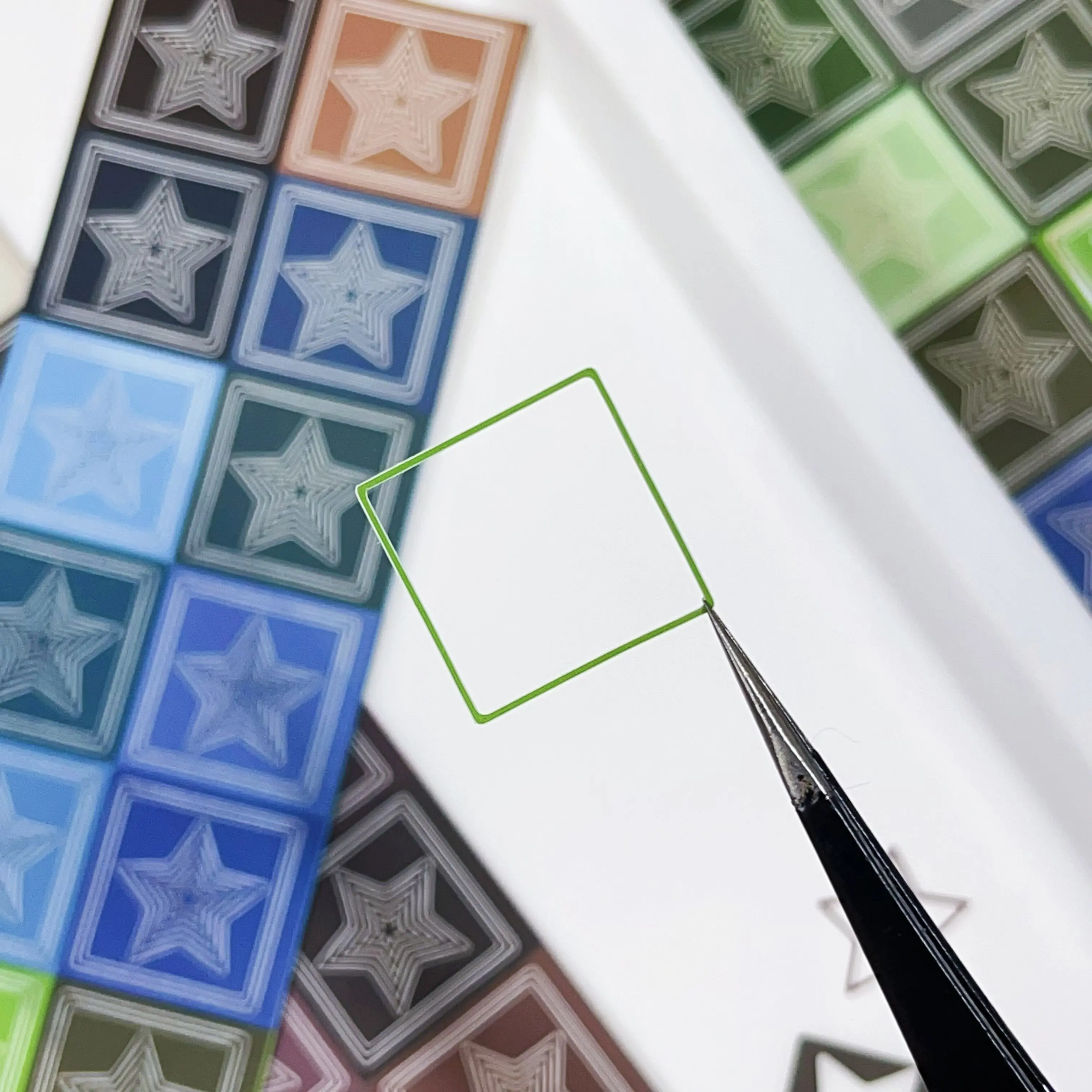 

Star" Ultra-Fine Die-Cut Materials - Versatile Collage Supplies for Salt-Style Crafts (5cm×35cm×5m)