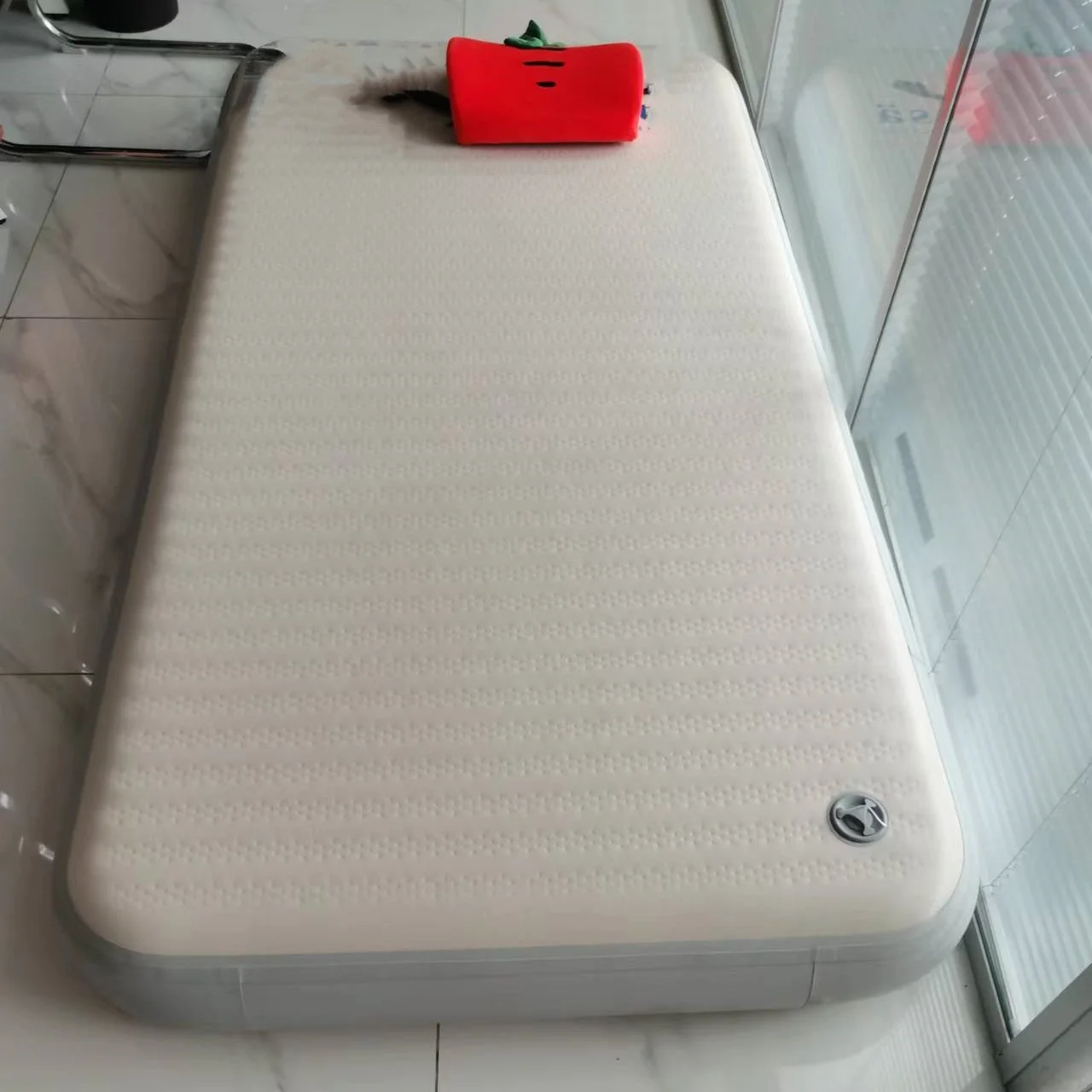 

High Quality Comfortable And Convenient Inflatable Sleeping Mat Water Floating Mat Drop Stitch Fabric Made