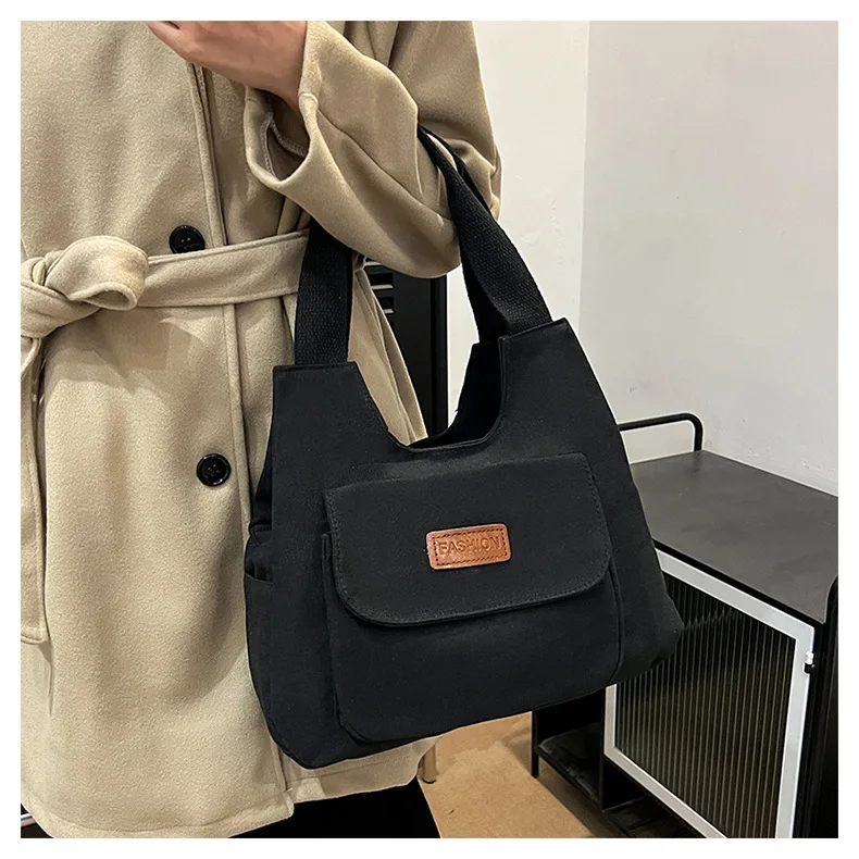 

Japanese Retro Design Canvas Simple Casual Tote Bag for Women's Casual Daily Versatile Commuting Bag