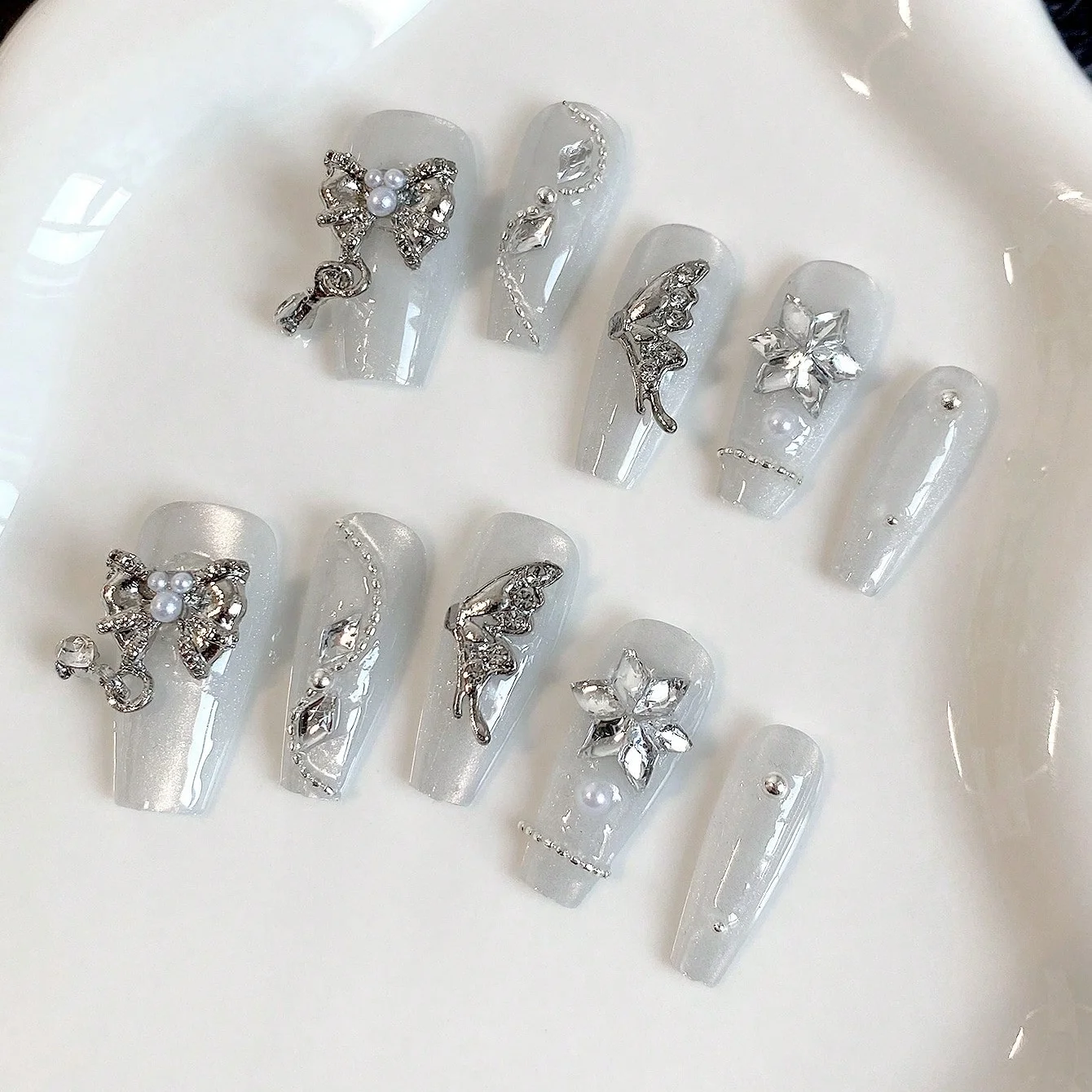 10pcs pure handmade coffin shaped nail art, fake nail art, transparent crystal butterfly nail art, suitable for women's use