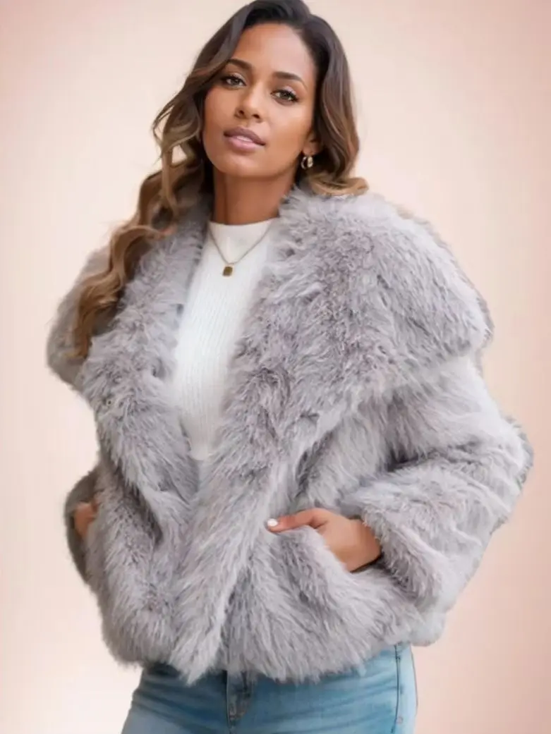 2026 Nieuwe Winter Vrouwen Elegante Lange Mouw Nepbont Korte Jassen Lady High Street Chic Dikke Warme Losse Grijze jassen Bovenkleding