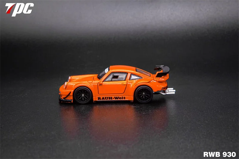 

(Предзаказ) Коллекционная модель автомобиля 1:64 RWB930 Metallic Orange Diecast Full Open Limited2000, полностью открывающаяся, из литого металла