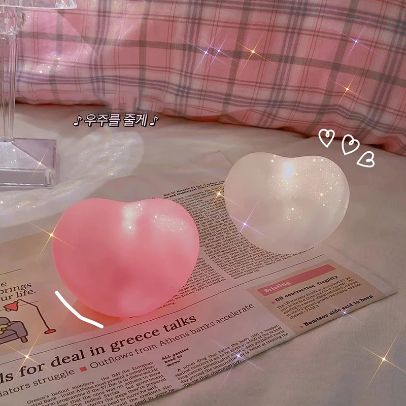 사랑 밤 빛 분위기 빛 소녀 심장 머리맡 침실 수면 빛 부드러운 빛 야간 조명 탁상 장식