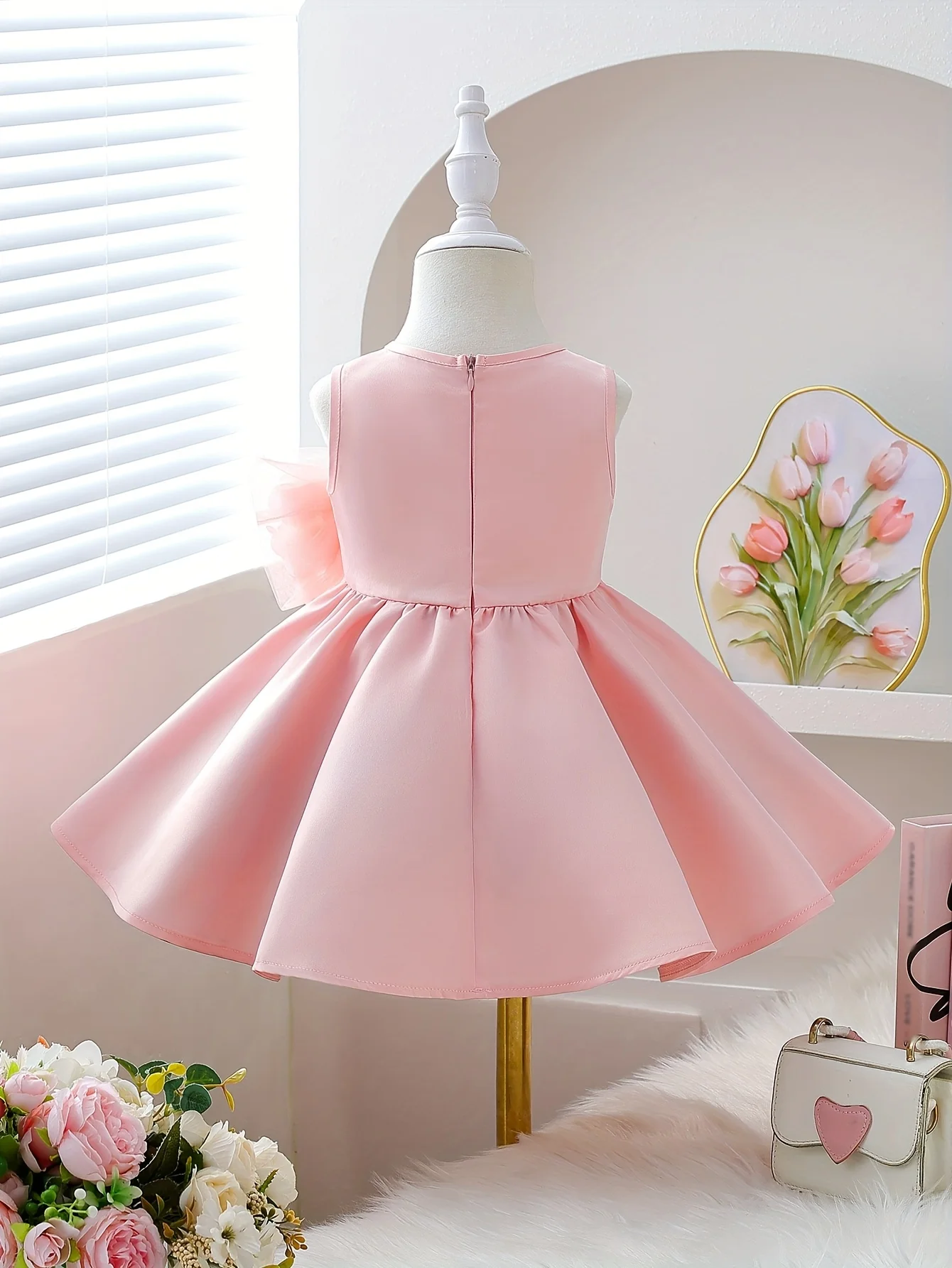 فستان صيفي جميل بفيونكة كبيرة للفتيات الصغيرات، ملابس أساسية للطفل اللطيف، مناسبة للتجمعات وأعياد الميلاد وما إلى ذلك.